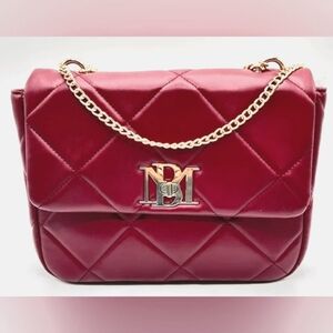 B007 - NWT MAROON BADGLEY MISCHKA QUILTED FLAP CROSSBODY BAG - MSRP $179